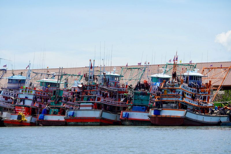 Erradicar el trabajo forzoso en la pesca exige aplicar los estándares laborales básicos de la OIT